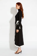 Rapture-Skirt-black-and-white-3