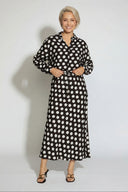 Timeless-Skirt-Black-Spot-3